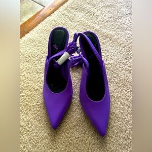 Brand new Zara purple fabric heels.